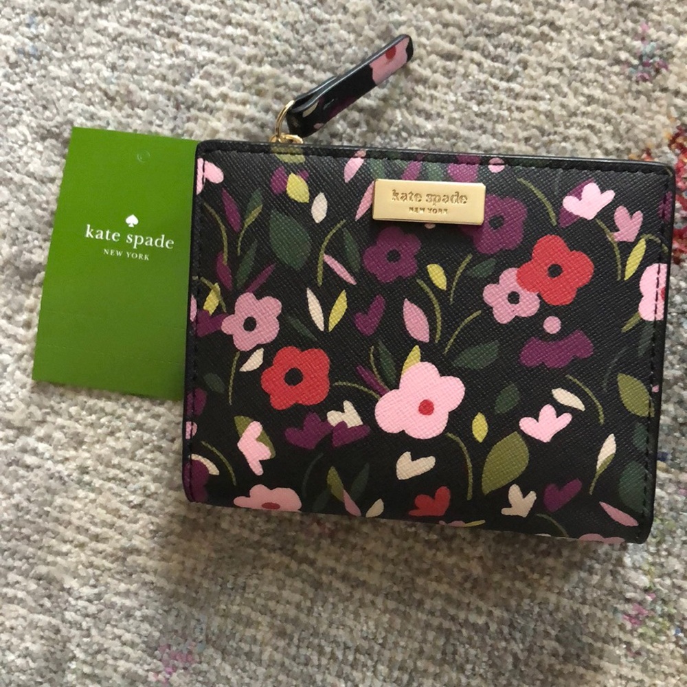 Kate Spade Laurel Way Boho Floral Wallet